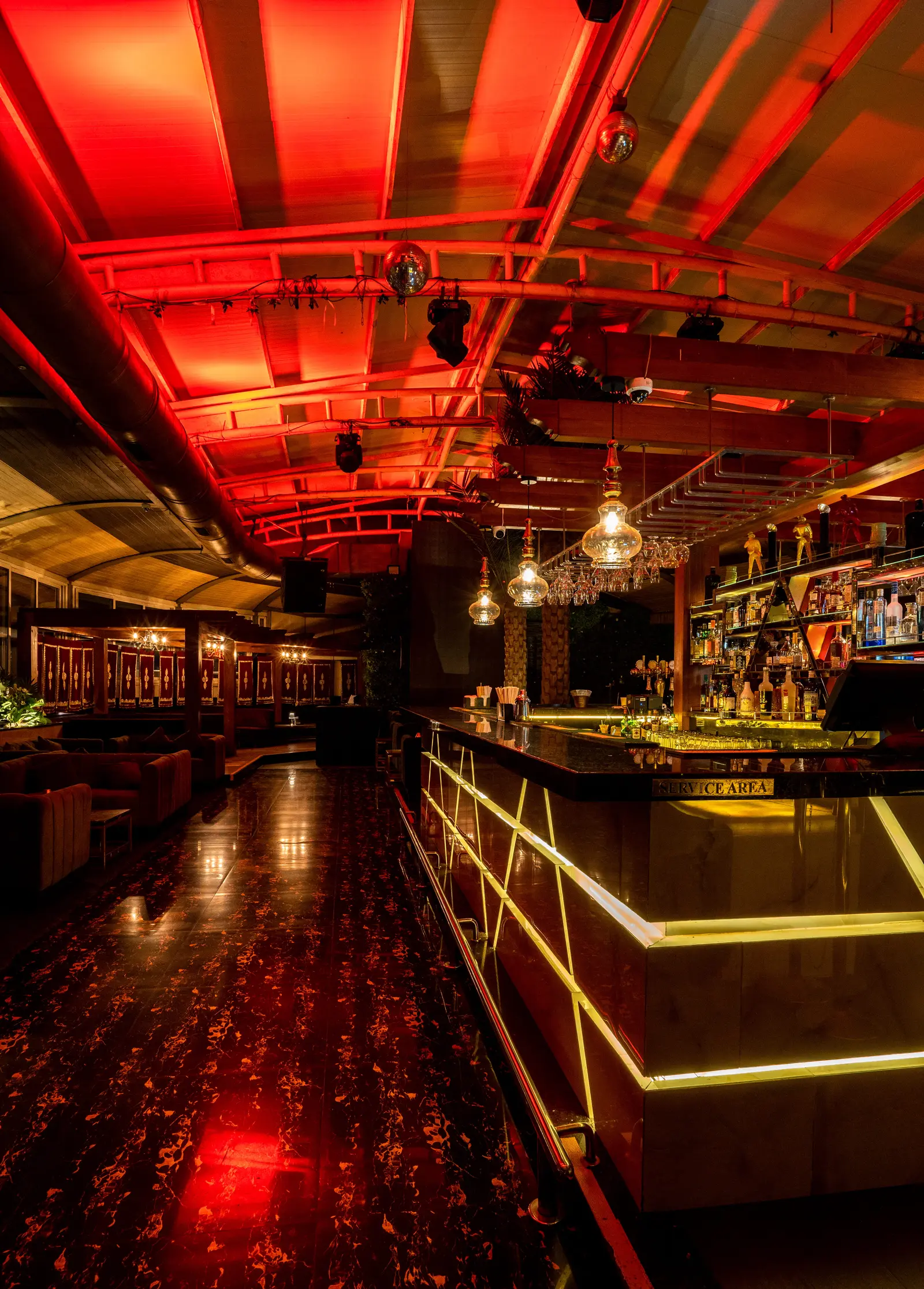Best Club in Andheri — Opa! Bar & Cafe